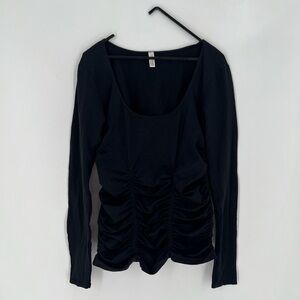 Last Tango Ruched Long Sleeve 3 Panel Top In Black